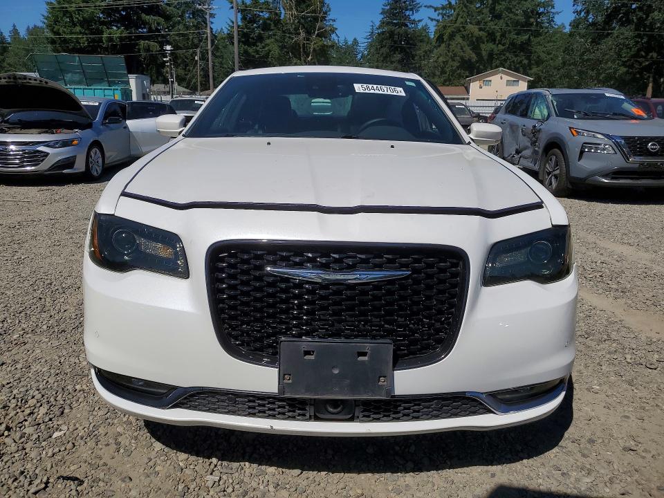 2016 Chrysler 300 მანქანა იყიდება აუქციონზე, vin: 2C3CCAGG9GH235696, აუქციონის ნომერი: 58446706
