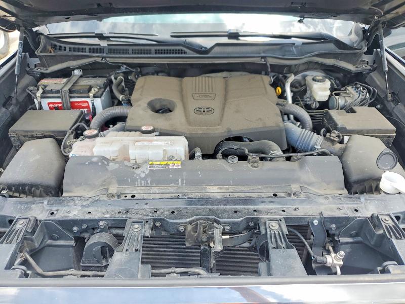 Продажа на аукционе авто 2022 Toyota Tundra, vin: 5TFNA5DB8NX038652, номер лота: 58429396