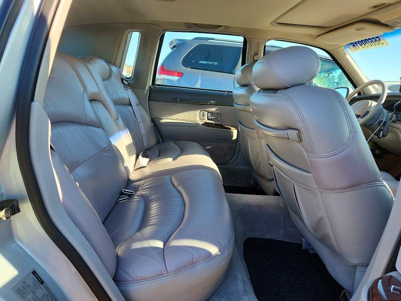 1996 Lincoln Town Car მანქანა იყიდება აუქციონზე, vin: 1LNLM82W6TY721605, აუქციონის ნომერი: 56609916