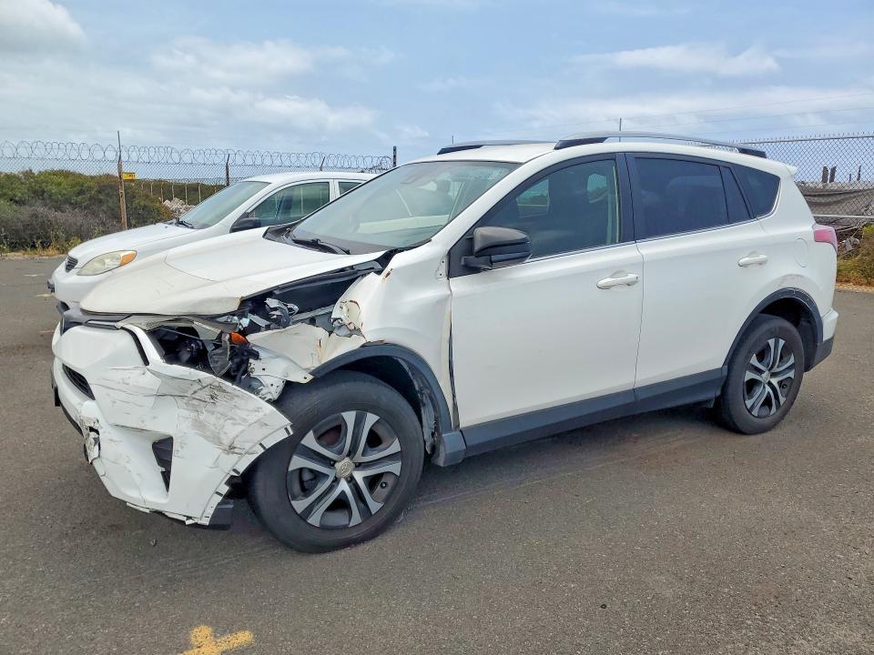 Продажа на аукционе авто 2018 Toyota Rav4, vin: JTMBFREV2JJ738779, номер лота: 56134516