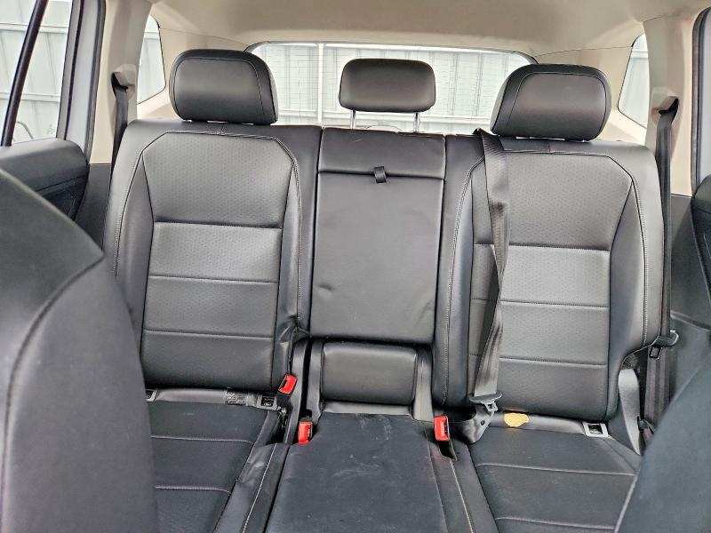 Продаж на аукціоні авто 2018 Volkswagen Tiguan, vin: 3VV2B7AX0JM166493, номер лоту: 55425756