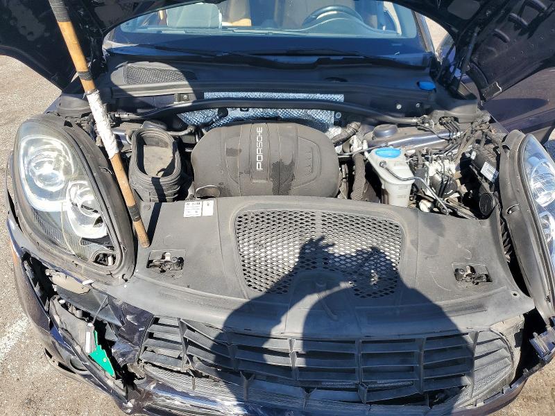 56318086 :رقم المزاد ، WP1AA2A52JLB14460 vin ، 2018 Porsche Macan مزاد بيع