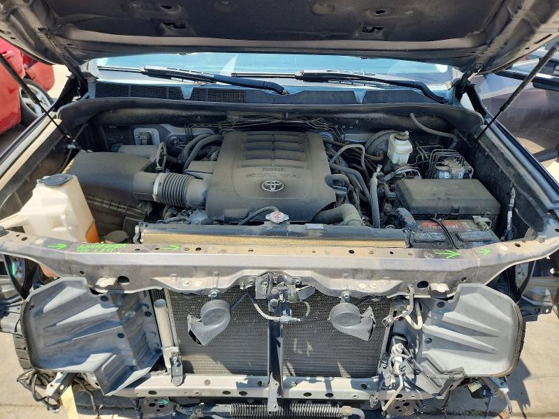 55599196 :رقم المزاد ، 5TFEY5F14LX259159 vin ، 2020 Toyota Tundra مزاد بيع