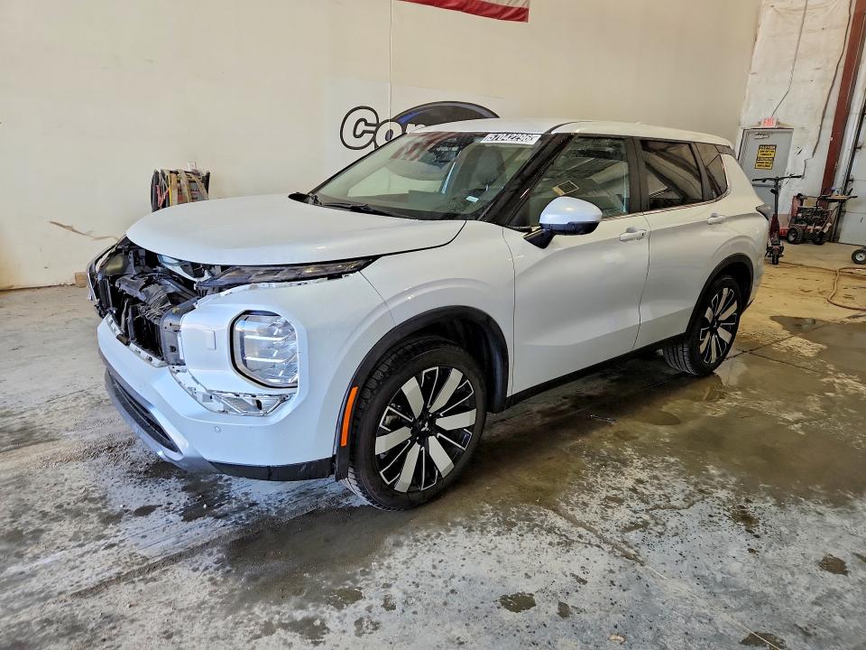 Продаж на аукціоні авто 2025 Mitsubishi Outlander, vin: JA4J4VA87SZ033113, номер лоту: 57042296