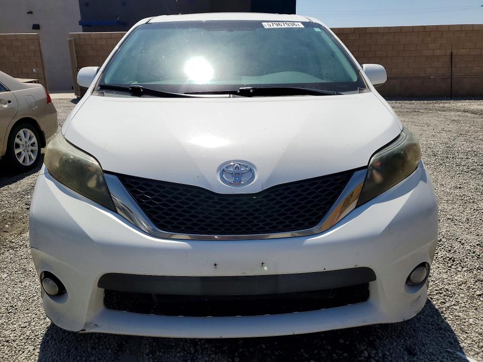 Продажа на аукционе авто 2012 Toyota Sienna, vin: 5TDXK3DC1CS265235, номер лота: 57967936
