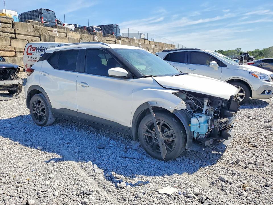 55979316 :رقم المزاد ، 3N1CP5CVXNL481689 vin ، 2022 Nissan Kicks مزاد بيع