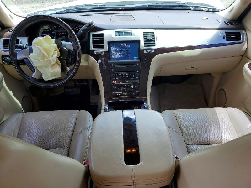2007 Cadillac Escalade მანქანა იყიდება აუქციონზე, vin: 1GYFK63897R425645, აუქციონის ნომერი: 56935606