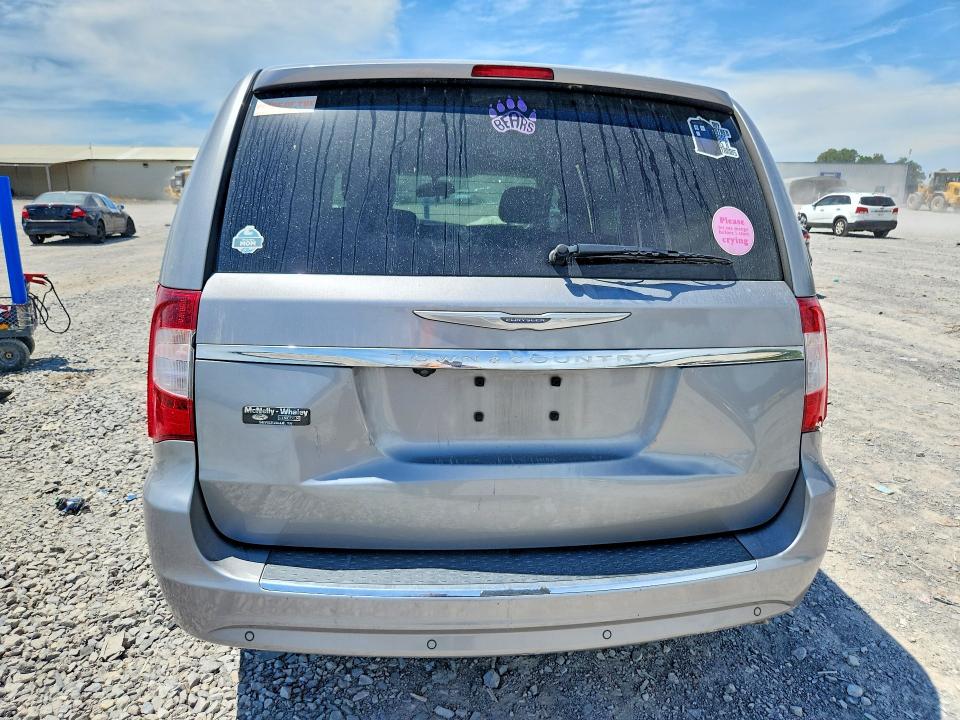 55655266 :رقم المزاد ، 2C4RC1CG1DR745820 vin ، 2013 Chrysler Town & Country مزاد بيع