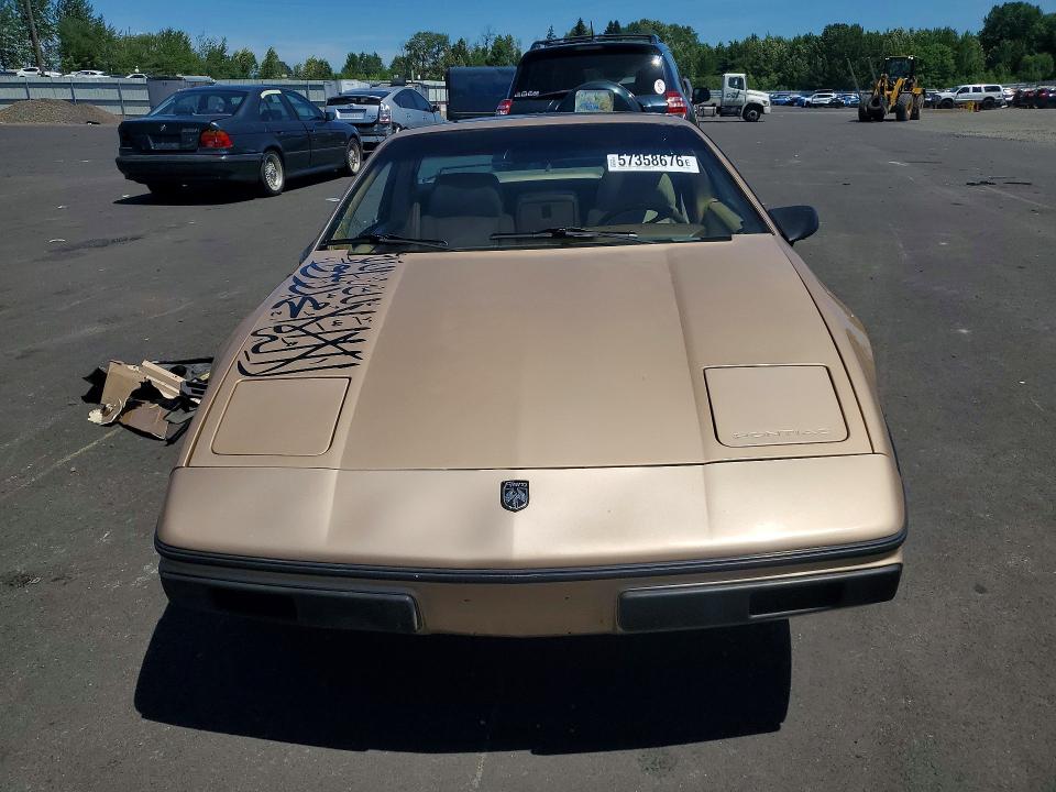 57358676 :رقم المزاد ، 1G2PM37R5GP228932 vin ، 1986 Pontiac Fiero مزاد بيع
