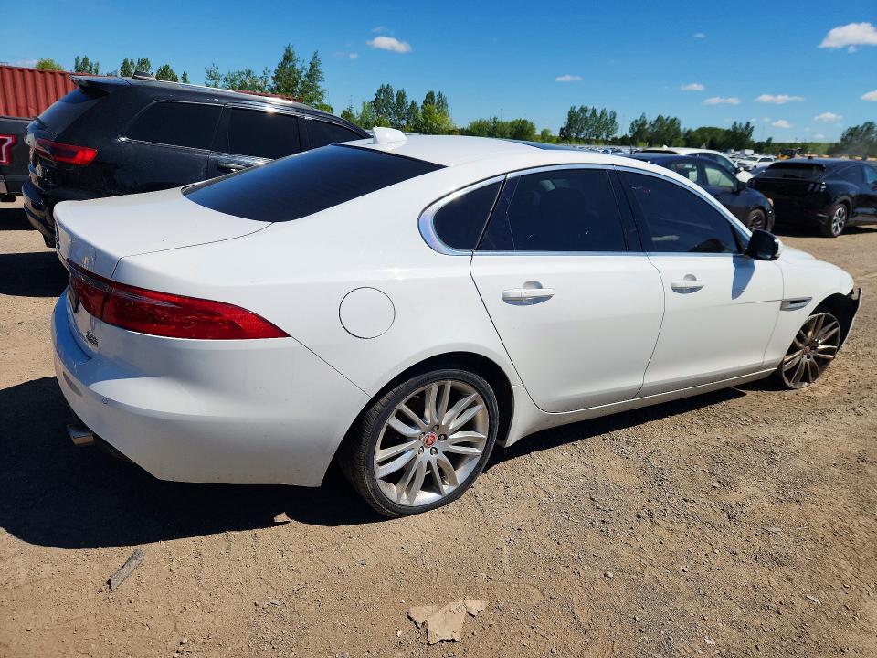Продажа на аукционе авто 2017 Jaguar Xf, vin: SAJBK4BV7HCY50724, номер лота: 56873966
