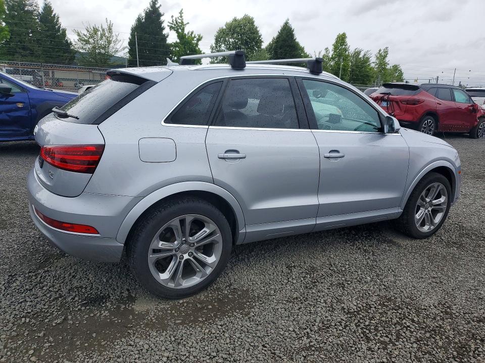 2015 Audi Q3 მანქანა იყიდება აუქციონზე, vin: WA1GFCFS6FR010277, აუქციონის ნომერი: 55646906