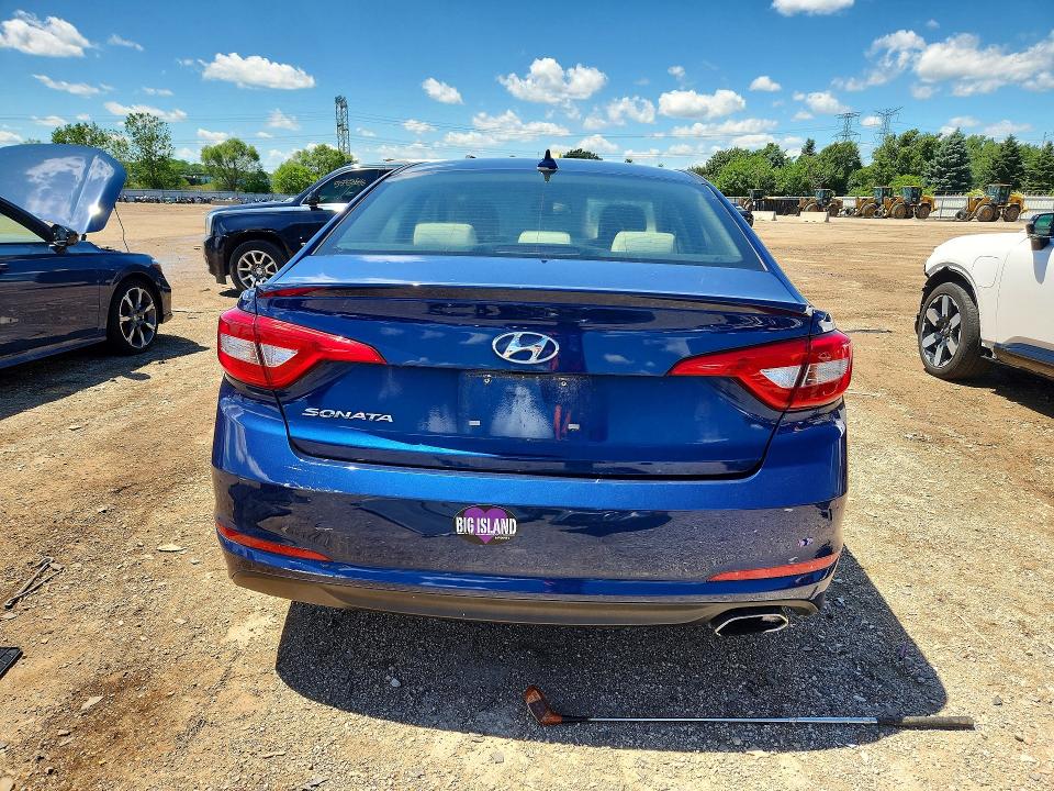 2015 Hyundai Sonata მანქანა იყიდება აუქციონზე, vin: 5NPE24AF4FH206878, აუქციონის ნომერი: 57371956