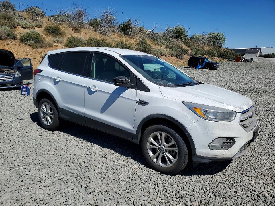 Продаж на аукціоні авто 2019 Ford Escape, vin: 1FMCU9GD6KUA21845, номер лоту: 57860736