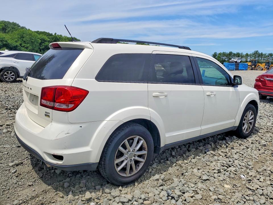2015 Dodge Journey მანქანა იყიდება აუქციონზე, vin: 3C4PDCBG7FT637252, აუქციონის ნომერი: 57825046