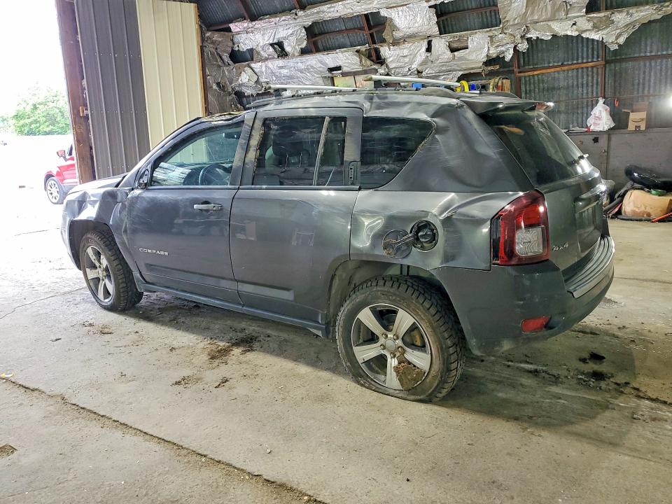 57915486 :رقم المزاد ، 1C4NJDEBXGD772822 vin ، 2016 Jeep Compass مزاد بيع