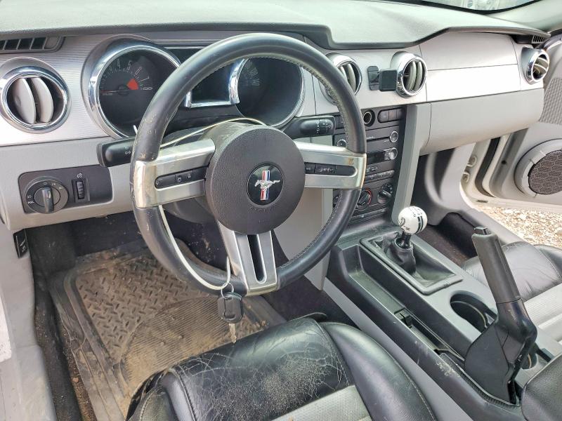 56418966 :رقم المزاد ، 1ZVHT82HX85159695 vin ، 2008 Ford Mustang مزاد بيع