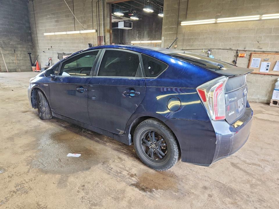 58904346 :رقم المزاد ، JTDKN3DU1E1752140 vin ، 2014 Toyota Prius مزاد بيع