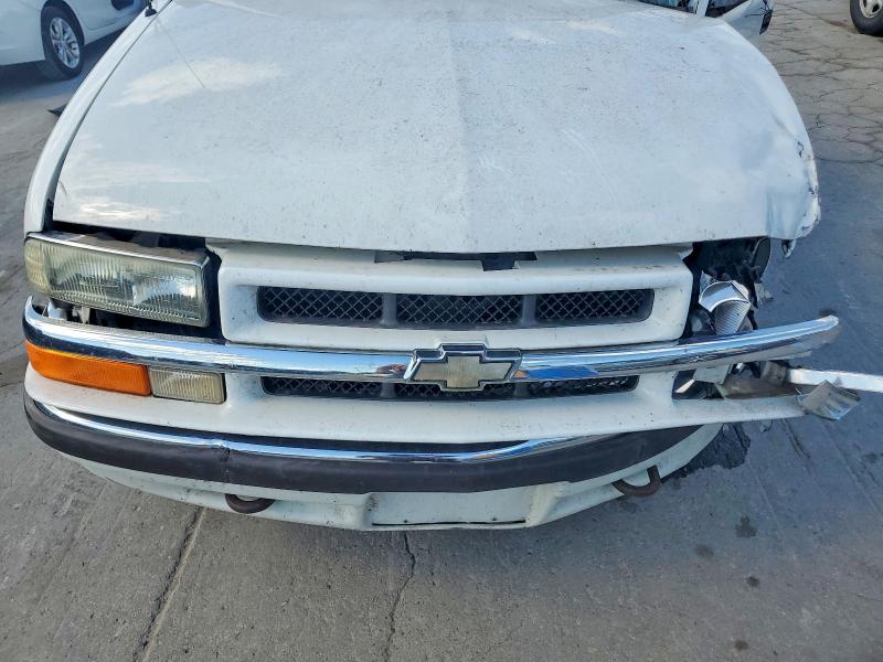 56751046 :رقم المزاد ، 1GCCS1954Y8236787 vin ، 2000 Chevrolet S Truck مزاد بيع
