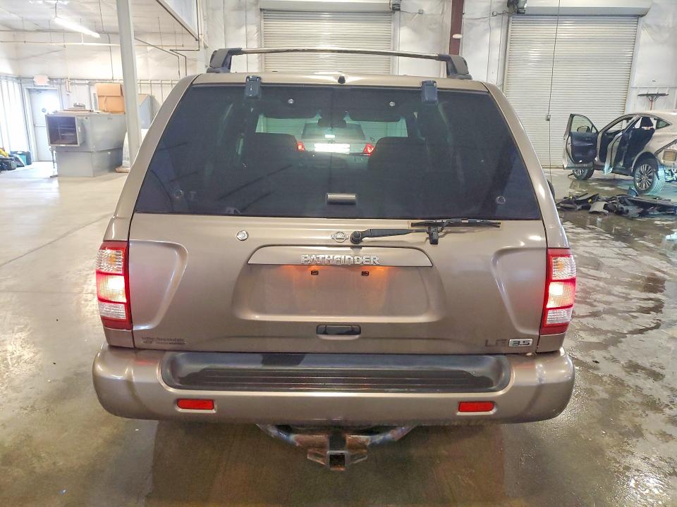Продажа на аукционе авто 2001 Nissan Pathfinder, vin: JN8DR09Y81W599345, номер лота: 85616665