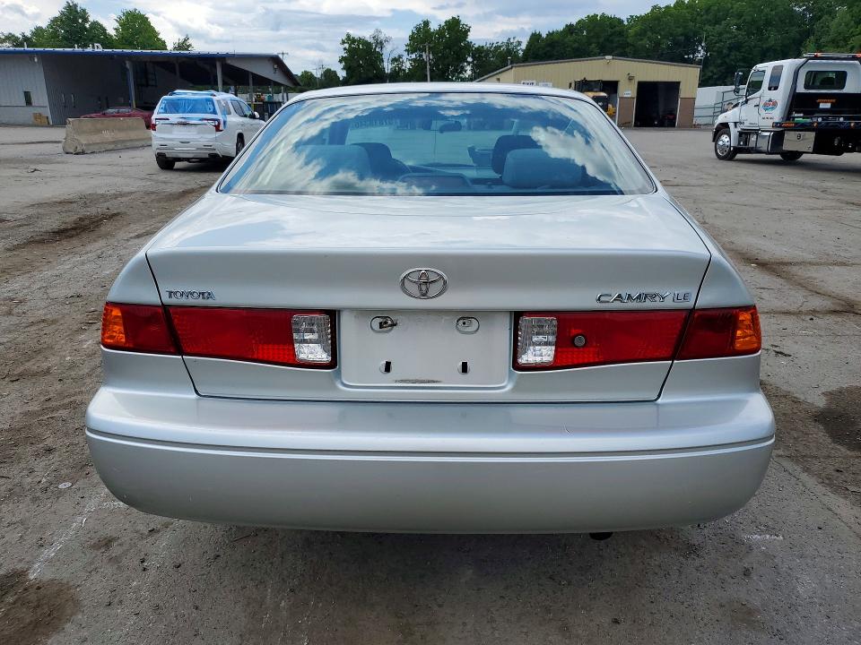 Продажа на аукционе авто 2000 Toyota Camry, vin: JT2BG22K4Y0456828, номер лота: 57818346