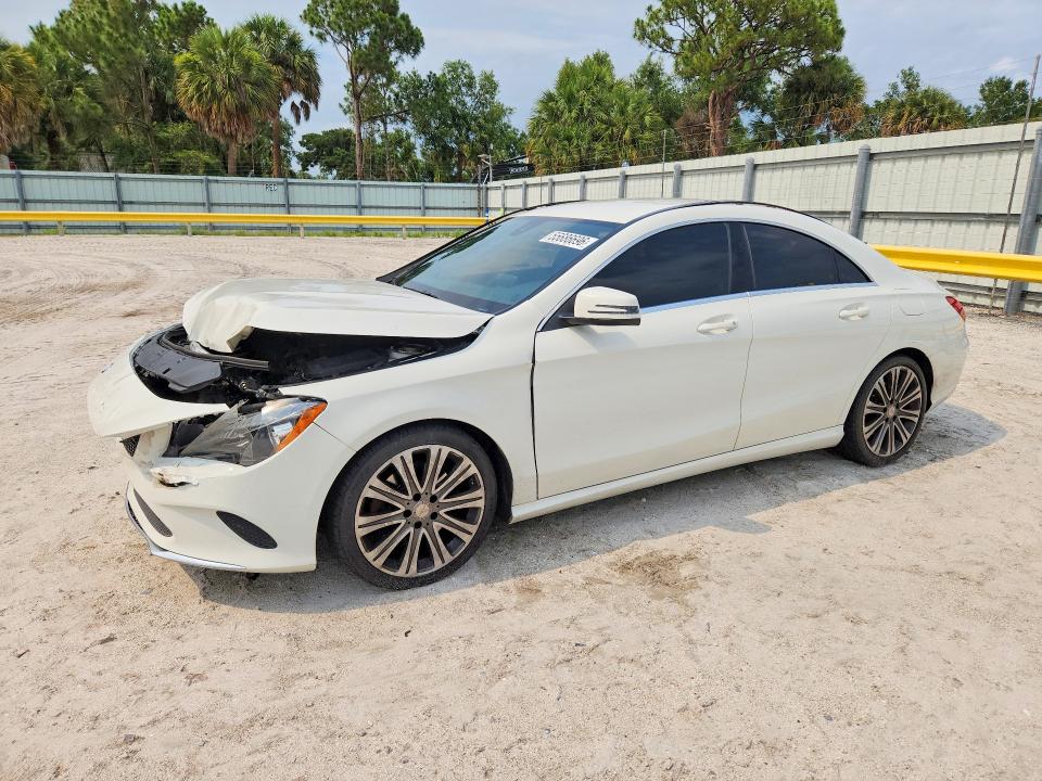 55686696 :رقم المزاد ، WDDSJ4EBXHN403656 vin ، 2017 Mercedes-benz Cla مزاد بيع