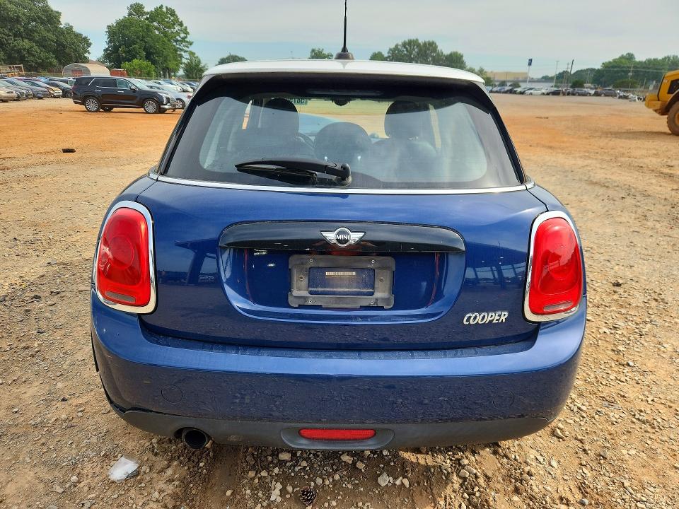 2016 Mini Cooper მანქანა იყიდება აუქციონზე, vin: WMWXU1C54G2D12658, აუქციონის ნომერი: 58754856