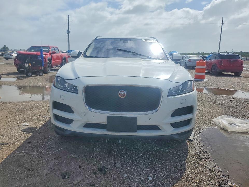 57491526 :رقم المزاد ، SADCJ2BV1HA074469 vin ، 2017 Jaguar F-pace مزاد بيع