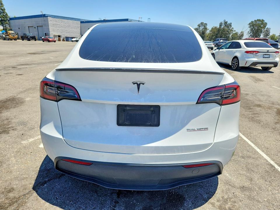2023 Tesla Model Y მანქანა იყიდება აუქციონზე, vin: 7SAYGDEFXPF631677, აუქციონის ნომერი: 56808906