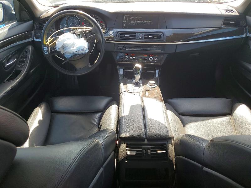 54864366 :رقم المزاد ، WBAFR1C57BC260181 vin ، 2011 Bmw 528 مزاد بيع