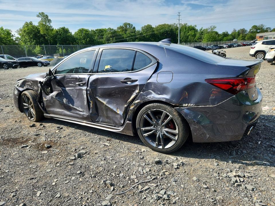 56288816 :رقم المزاد ، 19UUB2F60JA001259 vin ، 2018 Acura Tlx مزاد بيع