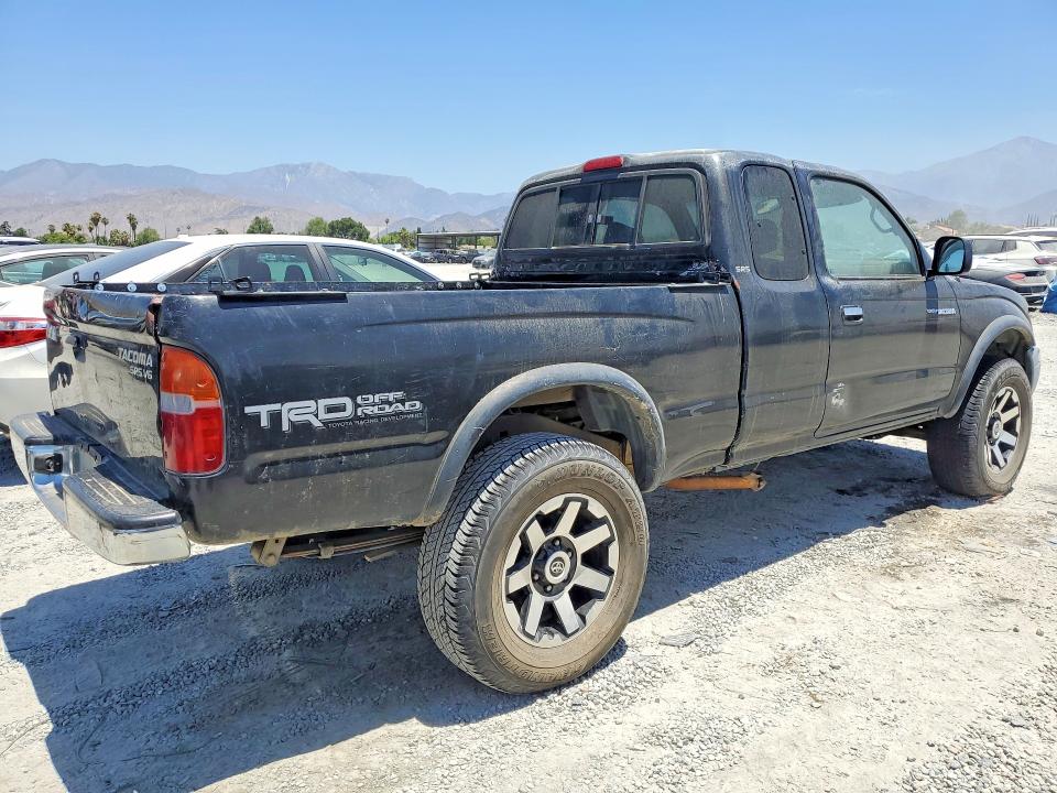 2000 Toyota Tacoma მანქანა იყიდება აუქციონზე, vin: 4TAWN72N8YZ634818, აუქციონის ნომერი: 56677386