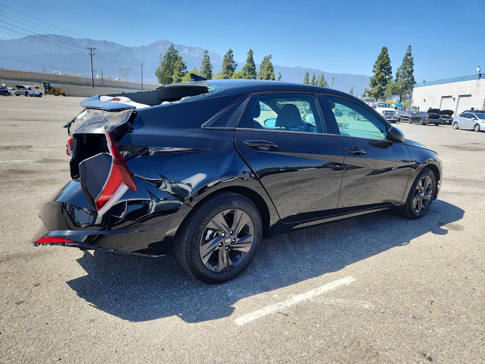 2021 Hyundai Elantra მანქანა იყიდება აუქციონზე, vin: 5NPLS4AG3MH029673, აუქციონის ნომერი: 55844526