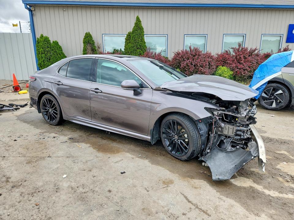 Продажа на аукционе авто 2022 Toyota Camry, vin: 4T1K61AK2NU023157, номер лота: 56245196