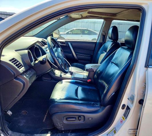55202186 :رقم المزاد ، 5TDBK3EH5DS238741 vin ، 2013 Toyota Highlander مزاد بيع