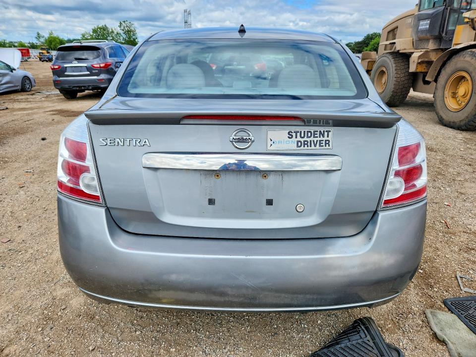 2012 Nissan Sentra მანქანა იყიდება აუქციონზე, vin: 3N1AB6AP2CL678417, აუქციონის ნომერი: 57586276
