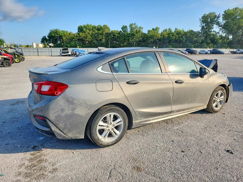 Продажа на аукционе авто 2017 Chevrolet Cruze, vin: 1G1BE5SM9H7181618, номер лота: 58791176