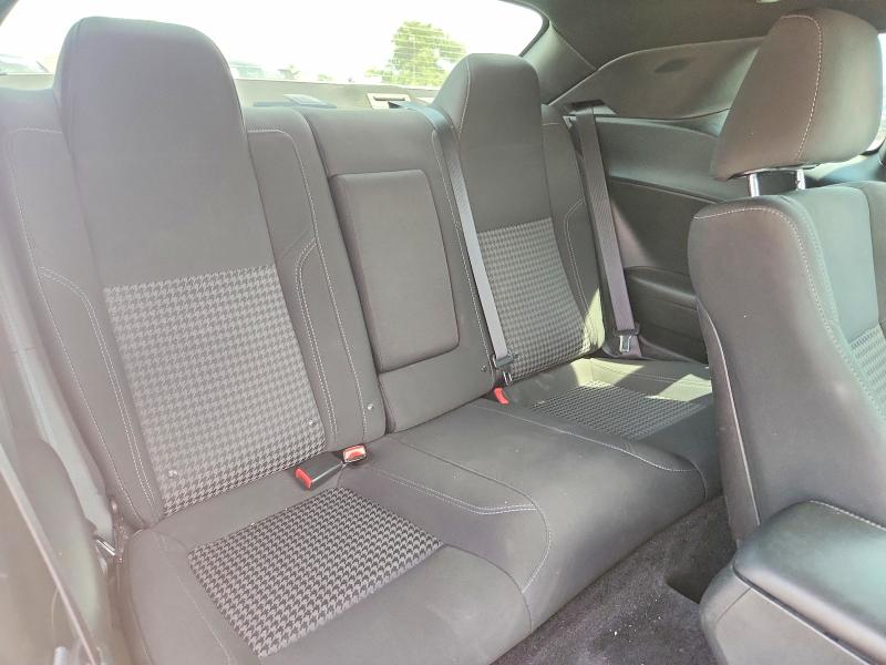 Продаж на аукціоні авто 2018 Dodge Challenger, vin: 2C3CDZAG8JH279586, номер лоту: 57420206