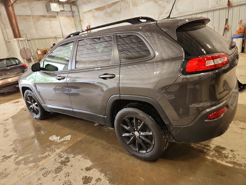 55599366 :رقم المزاد ، 1C4PJMCS5EW298341 vin ، 2014 Jeep Cherokee مزاد بيع