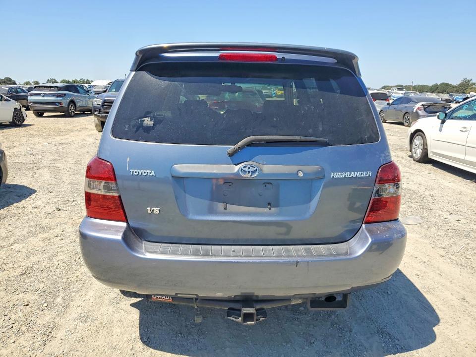 57902916 :رقم المزاد ، JTEDP21A240022051 vin ، 2004 Toyota Highlander مزاد بيع
