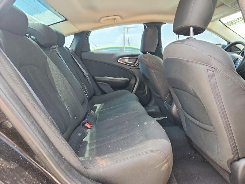 58711306 :رقم المزاد ، 1C3CCCAB0GN109386 vin ، 2016 Chrysler 200 مزاد بيع