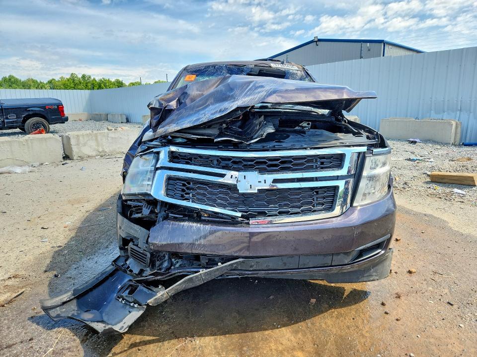 2015 Chevrolet Tahoe მანქანა იყიდება აუქციონზე, vin: 1GNSKBKC6FR220132, აუქციონის ნომერი: 57385636