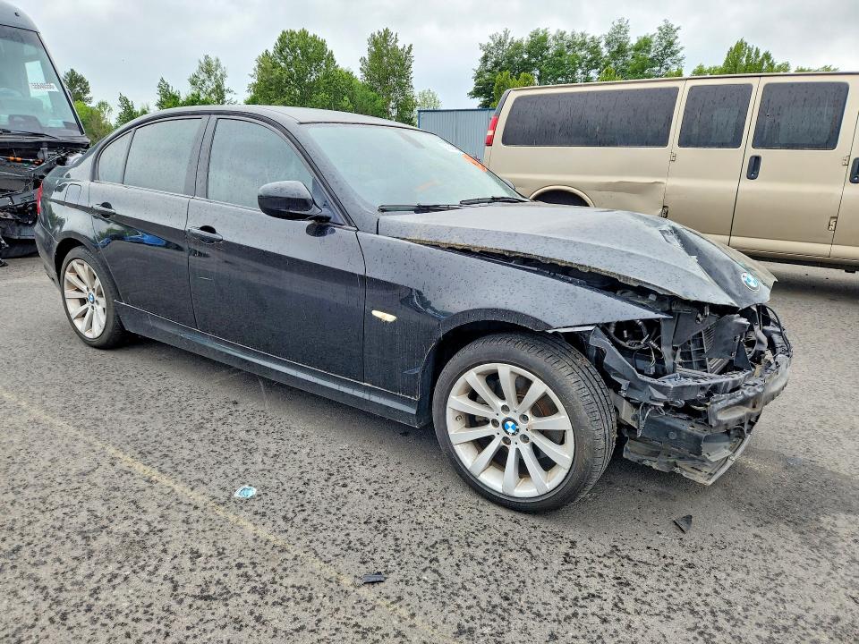 55205426 :رقم المزاد ، WBAPH7C52BE678193 vin ، 2011 Bmw 328 مزاد بيع