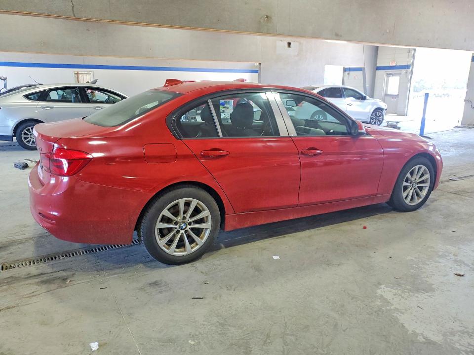55961156 :رقم المزاد ، WBA8E5G57GNT41926 vin ، 2016 Bmw 320 مزاد بيع