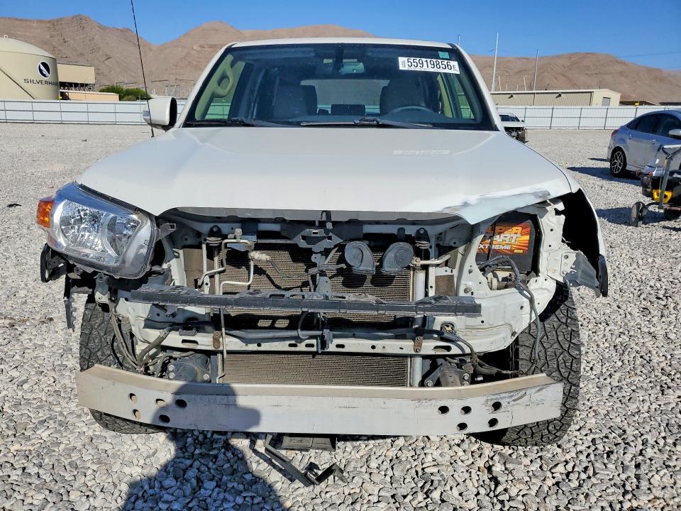 2013 Toyota 4runner მანქანა იყიდება აუქციონზე, vin: JTEBU5JR8D5139854, აუქციონის ნომერი: 55919856