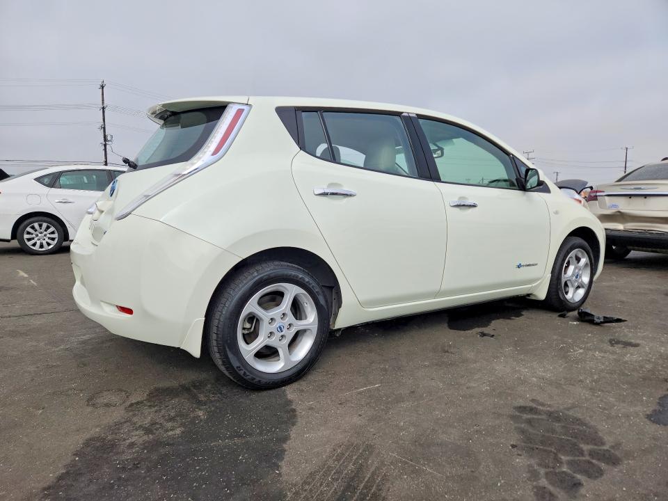 2012 Nissan Leaf მანქანა იყიდება აუქციონზე, vin: JN1AZ0CP1CT023831, აუქციონის ნომერი: 56151656