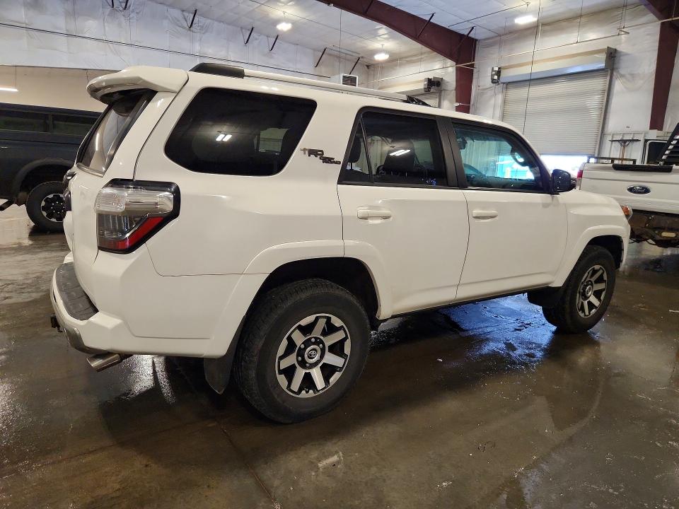 Продажа на аукционе авто 2018 Toyota 4runner, vin: JTEBU5JR8J5591024, номер лота: 97685245