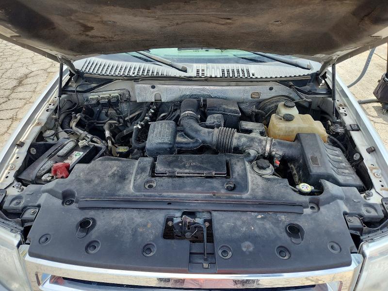 2010 Ford Expedition მანქანა იყიდება აუქციონზე, vin: 1FMJU1F58AEA12527, აუქციონის ნომერი: 57925456