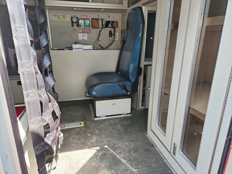 2019 Ford Econoline მანქანა იყიდება აუქციონზე, vin: 1FDWE3FS3KDC20794, აუქციონის ნომერი: 58262336