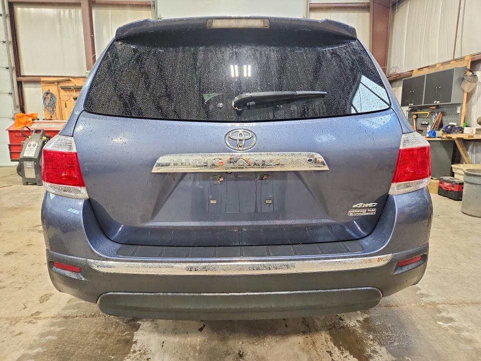 2012 Toyota Highlander მანქანა იყიდება აუქციონზე, vin: 5TDBK3EH3CS142427, აუქციონის ნომერი: 54634406