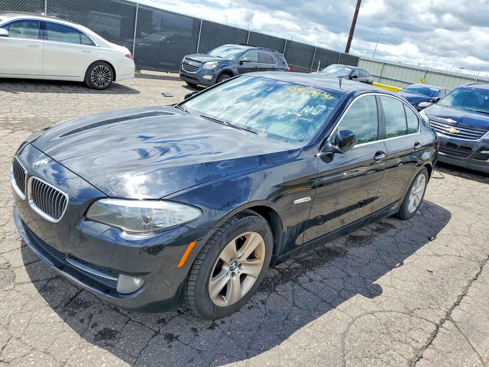 2013 Bmw 528 მანქანა იყიდება აუქციონზე, vin: WBAXH5C50DDW12397, აუქციონის ნომერი: 57548136